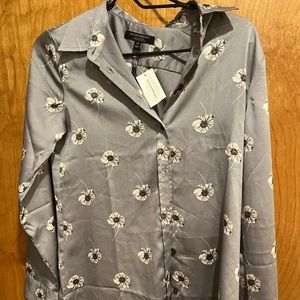 NWT Banana Republic Longsleeve Silky Button Down S